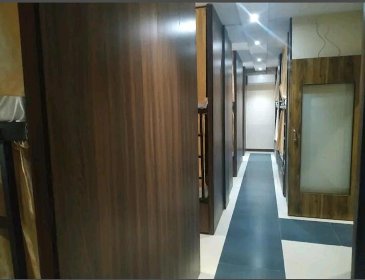 Almas Dormitory 24 Hours Aircondition Mumbai Exteriör bild